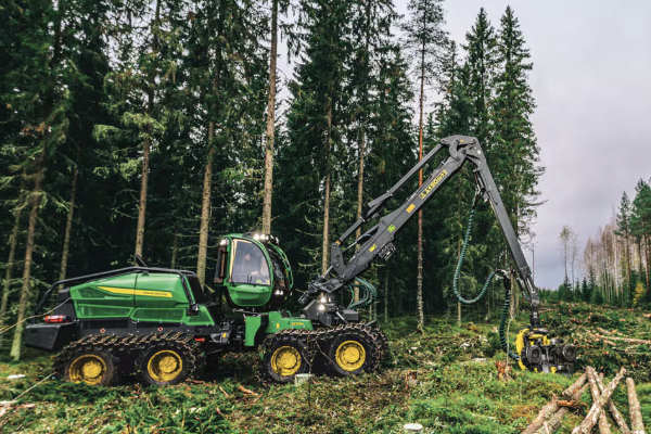 The H Series Forestry machines prioritize enhanced performance, durability, and intelligent technologies that support productivity in rugged forest environments.